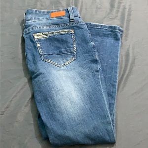 Amethyst Jeans size 7 short (lightly worn)